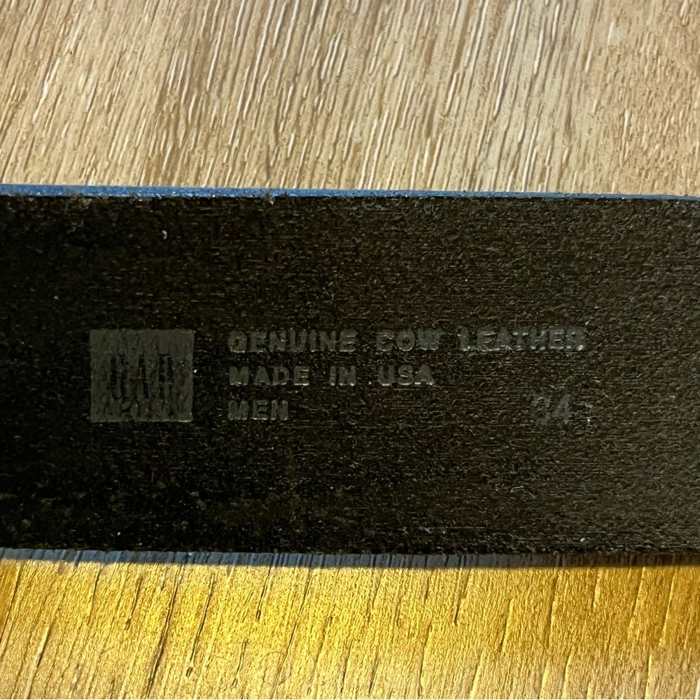GAP Black Leather Belt - 34 - Picture 4 of 5